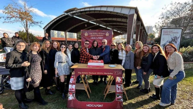 İEU Medical Point Hastanesi Tüp Bebek Merkezi yeni yıla 'merhaba' dedi
