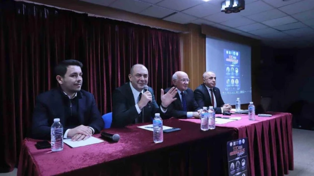 İş dünyasının temsilcileri lise öğrencileriyle bir araya geldi