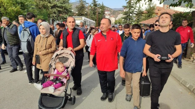 İskilip'te 'Cumhuriyet' yürüyüşü