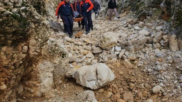 Isparta'da kayıp olarak aranan yaşlı adam dere yatağında ölü bulundu