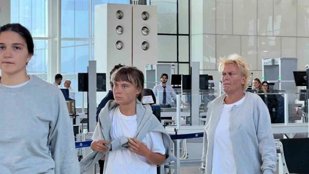 İsrail, Greta Thunberg'in de bulunduğu 171 aktivisti sınır dışı etti