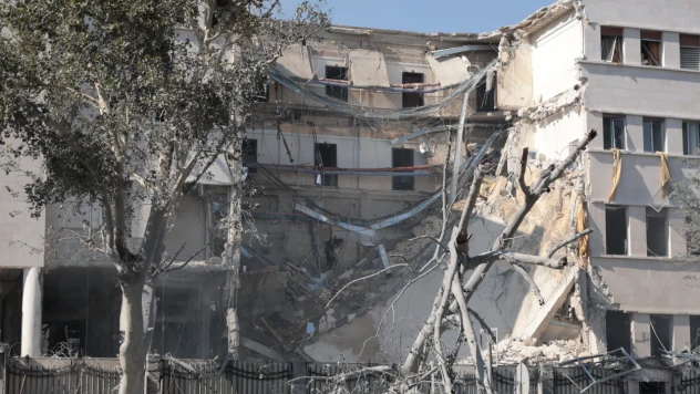 İsrail'in Suriye'ye düzenlediği hava saldırılarında can kaybı 6'ya, yaralı sayısı 28'e yükseldi.