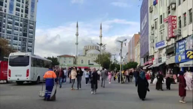 İstanbul'da hissedilen bir deprem meydana geldi