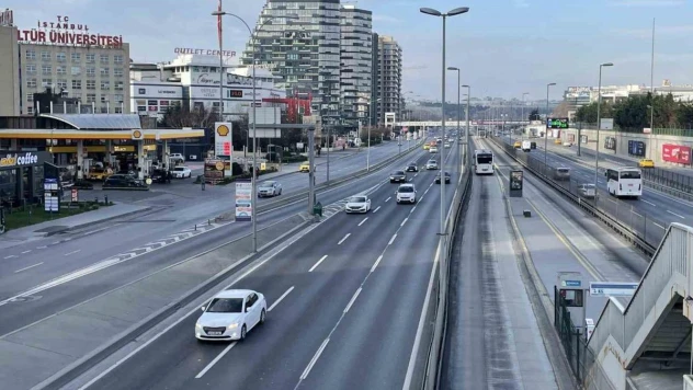 İstanbul'da yeni yılın ilk gününde trafik yüzde 1'e düştü
