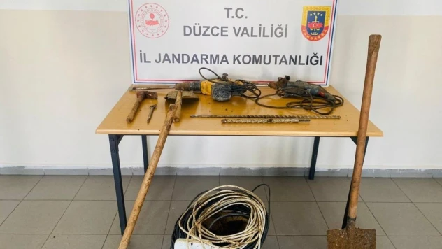 İzinsiz kazıya Jandarma engeli