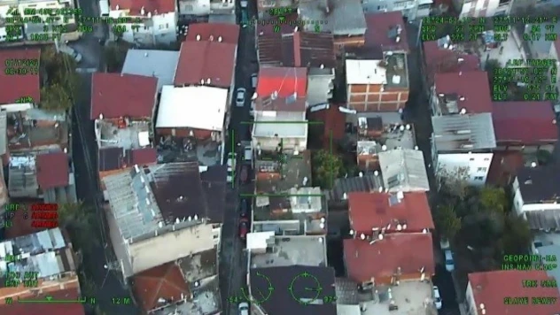 İzmir'de 147 adrese eş zamanlı şafak baskını: 293 gözaltı