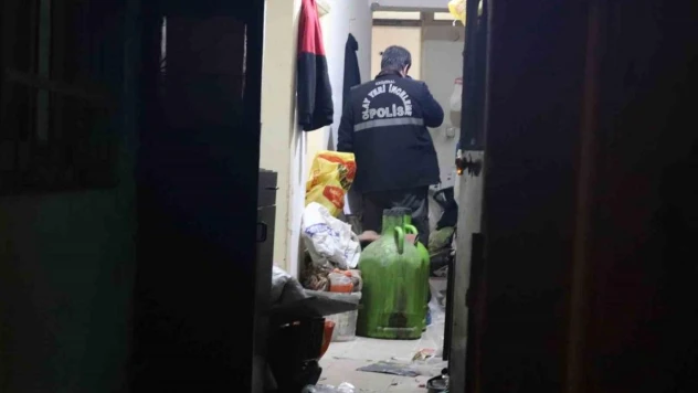 İzmir'de sır cinayet: Bıçakla yaralandı, hastanede hayatını kaybetti