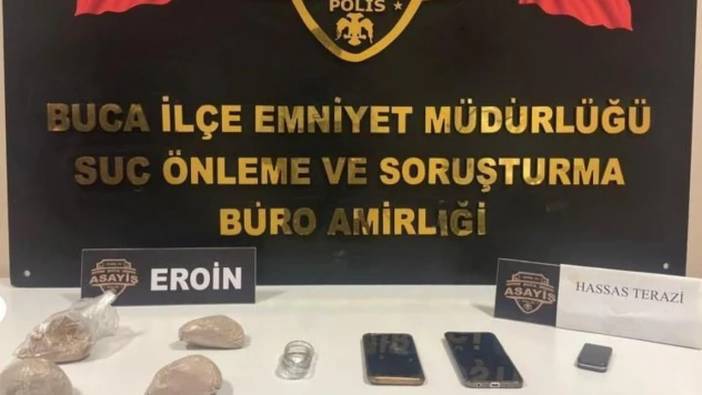 İzmir'de yakalanan zehir taciri tutuklandı