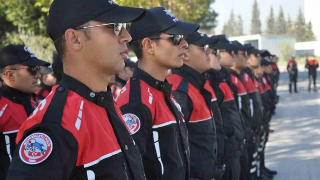 İzmir'de yunuslar ve güven timleri, suçluları tek tek yakaladı