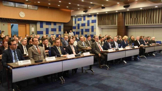 İZTO'da 'sağlık turizmi' zirvesi