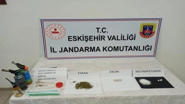 Jandarma ekipleri 12 farklı uyuşturucu madde operasyonu yaptı