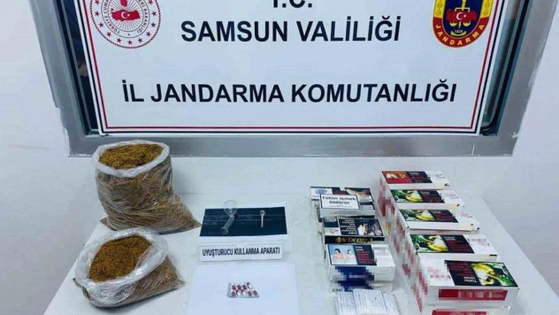 Jandarma kaçak tütün mamulü ele geçirdi