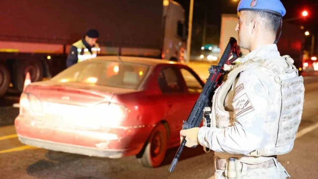 Jandarma, komando timleriyle uygulamada