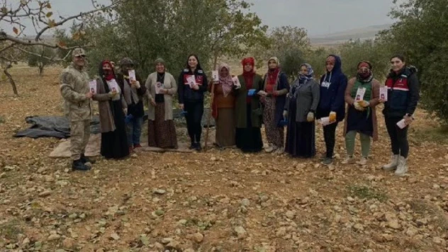 Jandarmadan 2023 yılında binlerce vatandaşa KADES bilgilendirmesi