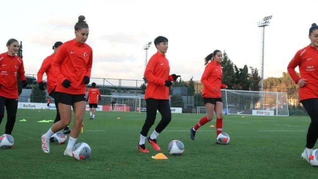Kadın Milli Takımı, Litvanya ve Gürcistan maçları hazırlıklarına başladı