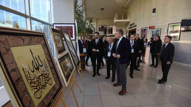 Kağıdım yerli, sanatım milli sergisi açıldı