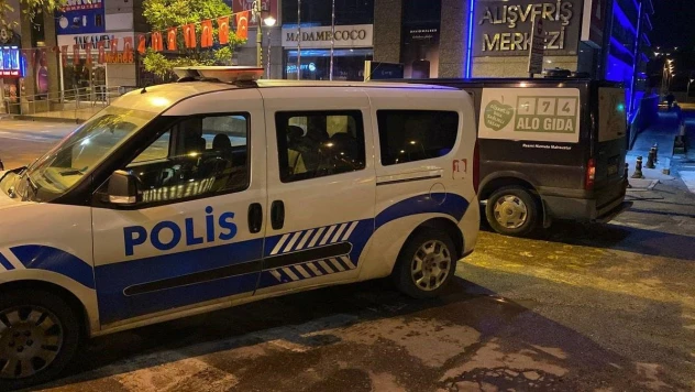 Karabük'te 14 kişi gıda zehirlenmesi şüphesiyle hastaneye başvurdu