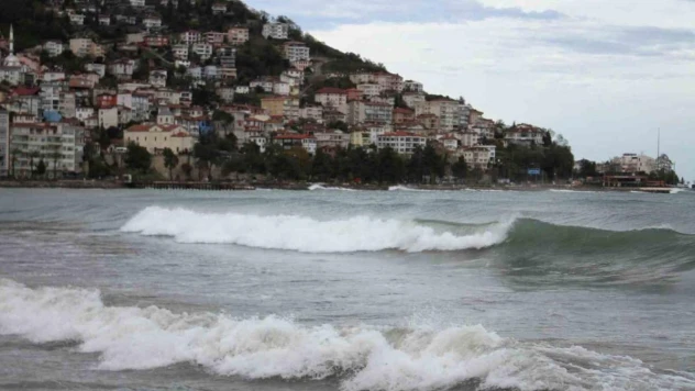 Karadeniz hırçınlaştı