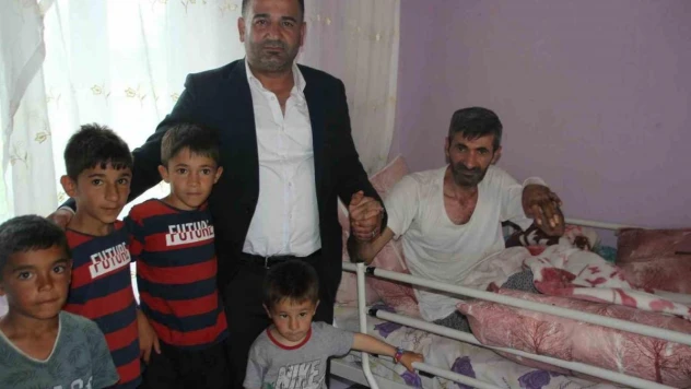 Karanlıkta kalan vatandaşın borcunu VEDAŞ ve hayırsever iş adamı karşıladı