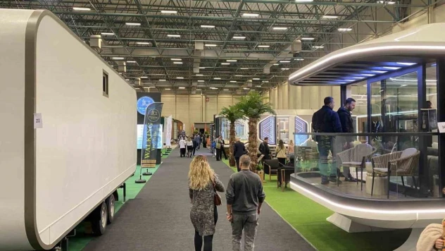 Karavanist Fuarı'nda vatandaşlardan Tiny Housler'a yoğun ilgi