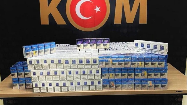 Kargo kolilerinden kaçak sigara çıktı