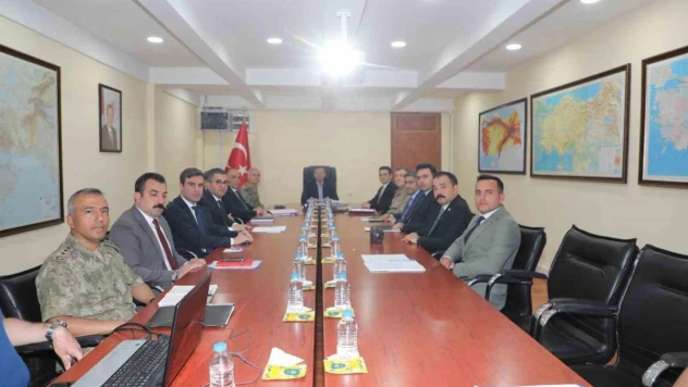 Kars'ta güvenlik ve asayiş toplantısı düzenlendi