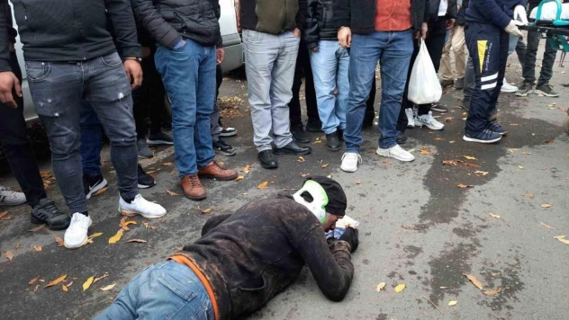 Kars'ta otomobilin çarptığı 1 kişi yaralandı