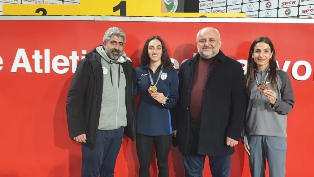 Karslı atletler madalyaya doymuyor