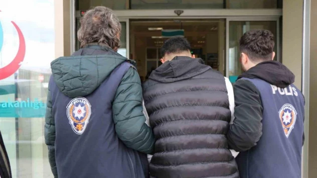 Kastamonu merkezli 2 ildeki dolandırıcılık operasyonunda 5 kişi gözaltına alındı