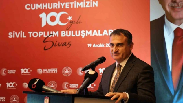 Kaya 'Depremde 115 bin gönüllü aktif görev aldı'