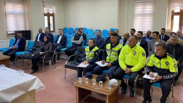 Kaymakam İlk Toplantısını Öğrenci Güvenliğine Ayırdı