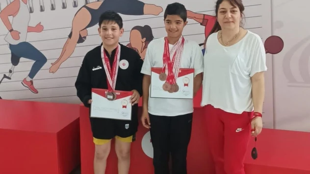 Kayserili sporcudan 4 madalya birden