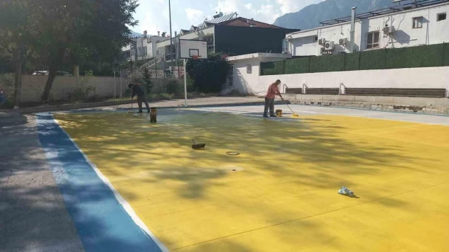 Kemer Belediyesi'nden okullara bakım