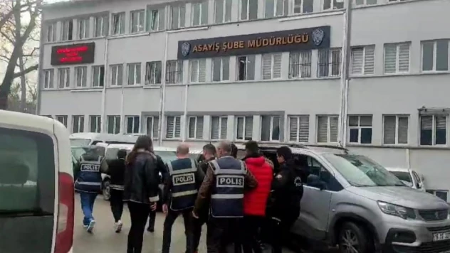 Kendilerini depremzede olarak tanıtan karı-koca fuhuş çetesi çıktı