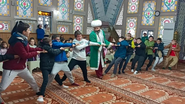 Kırklarelili çocuklar Nasreddin Hoca'yla buluştu