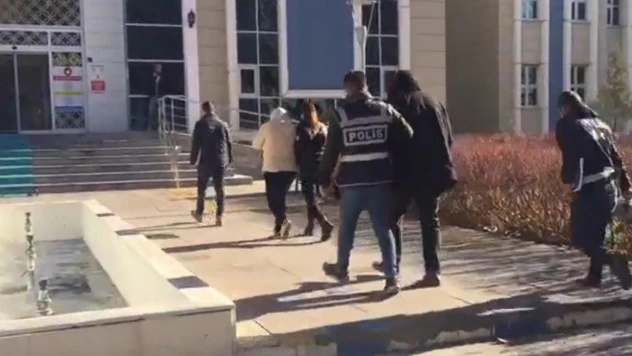 Kırşehir'de fuhuş operasyonu: 3 gözaltı