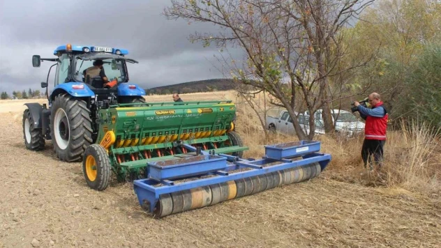 Kışlık mercimek demonstrasyon ekimi yapıldı
