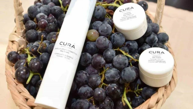 Kokusu var kendisi yok