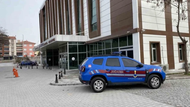 Konya'da mibzerin altında kalan çiftçi yaralandı