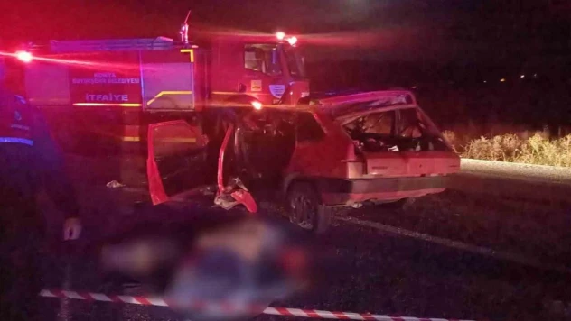 Konya'da otomobil kamyonla çarpıştı, aynı aileden 4 kişi hayatını kaybetti