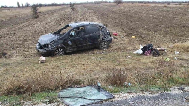 Konya'da otomobil takla attı: 1 ölü, 4 yaralı