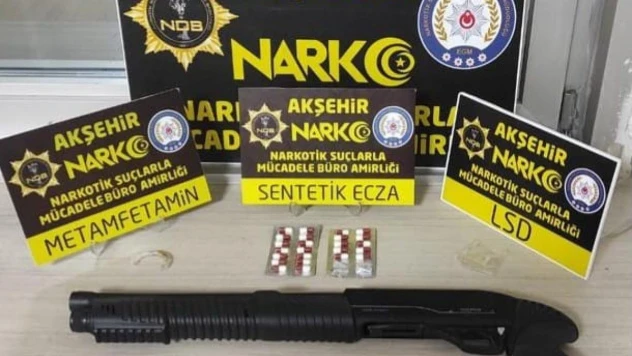 Konya'da uyuşturucu operasyonlarında 5 kişi gözaltına alındı