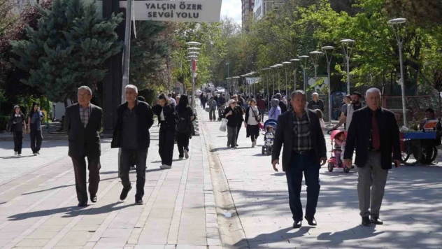 Konya'daki 5,2 büyüklüğündeki deprem Kırıkkale'de de hissedildi