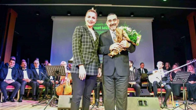 Konyaaltı'nda Türk Sanat Müziği rüzgârı esti