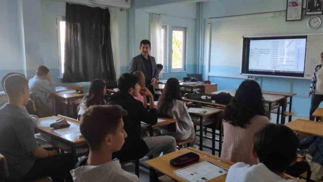 Köyceğiz'de destekleme ve yetiştirme kursu devam ediyor