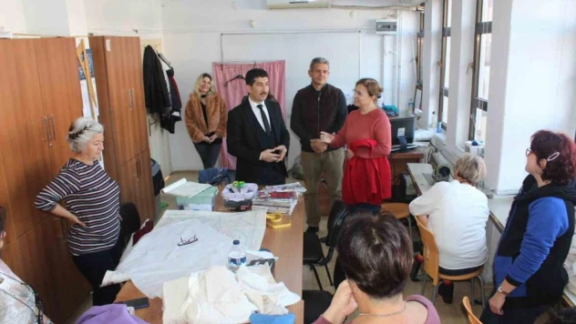 Köyceğiz Halk Eğitim kurslarında üretim devam ediyor