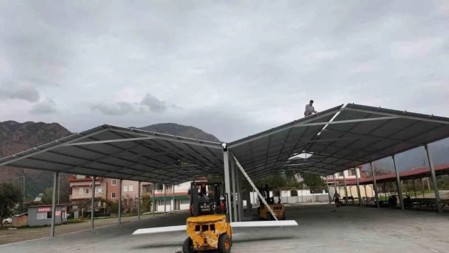 Köyceğiz Toparlar Mahallesi'ne çok amaçlı pazar yeri yapıldı