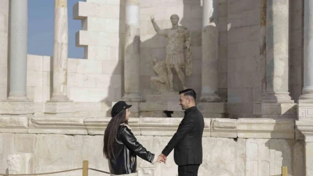 Kral 2. Teos'un eşi adına kurduğu antik kentte dron ile evlilik teklifi