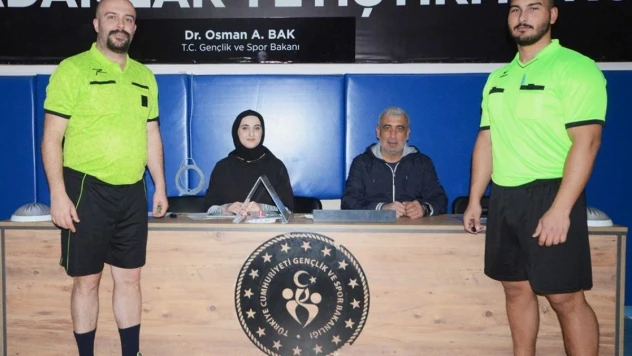 Kulüplü Küçük Erkekler Hentbol müsabakaları başladı