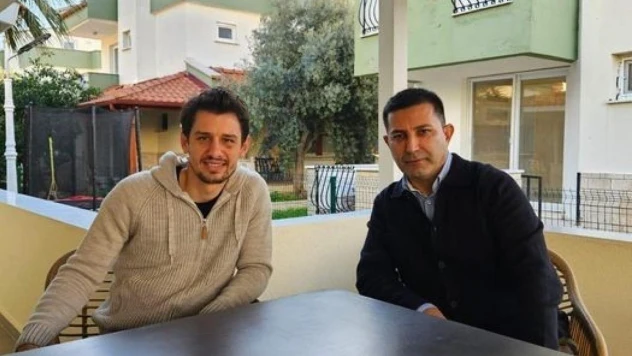 Kuşadası Belediye Başkanı Günel, hakem Halil Umut Meler'le görüştü